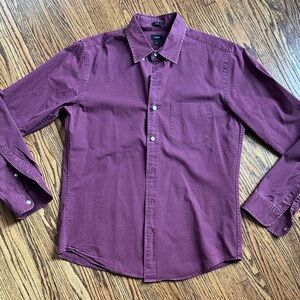 J. Crew Men's Maroon Button-Down Shirt